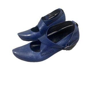 Everybody by BZ Moda Blue Mary Jane Pointed Toe Shoes 36.5